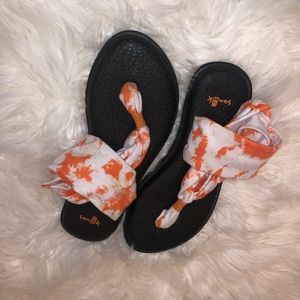 Sanuk Yoga Mat Sandals Size 6